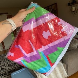 Justice tour blanket